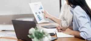 Fast Data, Smart Moves: The Role of Flash Reports in Restaurant Success