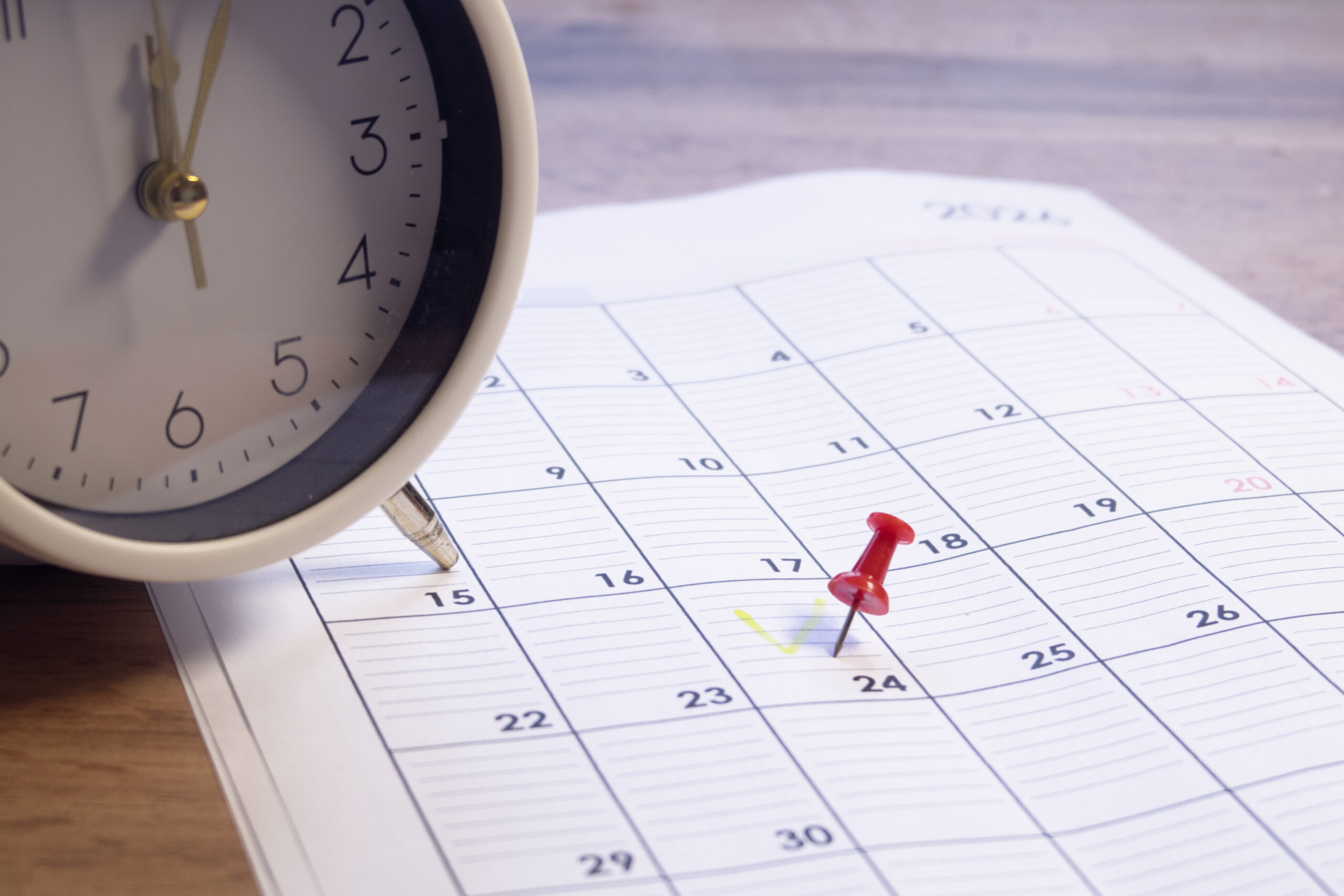 Establish a Consistent Closing Schedule Establish a Consistent Closing Schedule